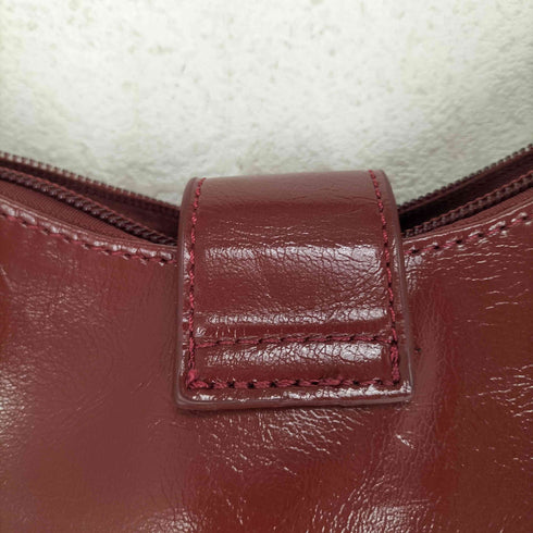 フェイクレザーショルダーバッグ Y2K レディース