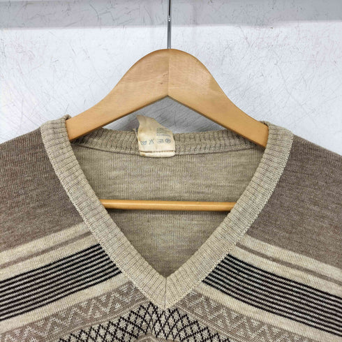 Vネックアーガイルニット メンズ import:M