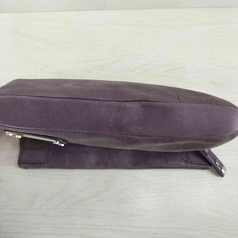 マークバイマークジェイコブス Marc by Marc Jacobs STANDARD SUPPLY TYPE WORKWEAR レザー クラッチバック レディース