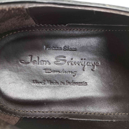 ジャランスリウァヤ Jalan Sriwijaya edward パテント プレーントゥ メンズ UK:7.5