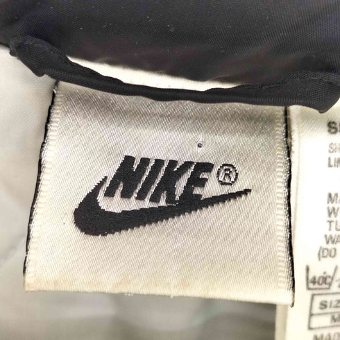 ナイキ NIKE 90s 銀タグ 裏地キルティング スウッシュロゴ刺繍 中綿 パッカブル ジャケット 裾ドローコード メンズ import:M