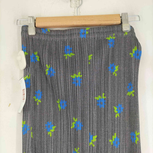 プリーツプリーズイッセイミヤケ PLEATS PLEASE ISSEY MIYAKE フラワープリント プリーツ スカート レディース JPN:3