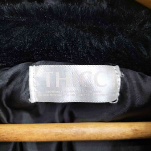 チック THICC ESSENTIALLY ファーブルゾン レディース