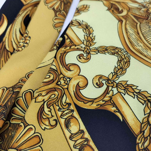 ジャンニヴェルサーチ GIANNI VERSACE イタリア製 シルク100 グレカ柄 ネクタイ メンズ