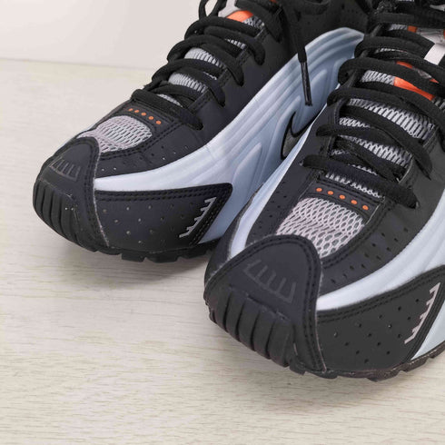 ナイキ NIKE SHOX R4 ローカットスニーカー レディース 25