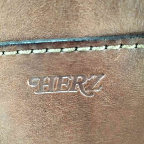 ヘルツ HERZ Lax ラックス リュック レザー バックパック レディース