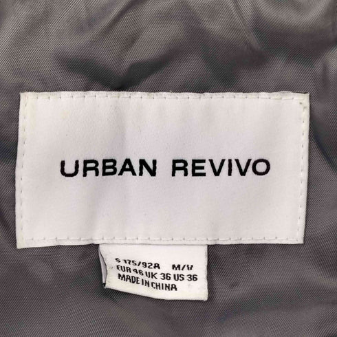 アーバン レヴィヴォ URBAN REVIVO 宇宙飛行士柄 ジャケット メンズ S