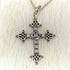 AHKAH ITALY 750刻印 ストーン装飾 ゴシッククロスネックレス メンズ