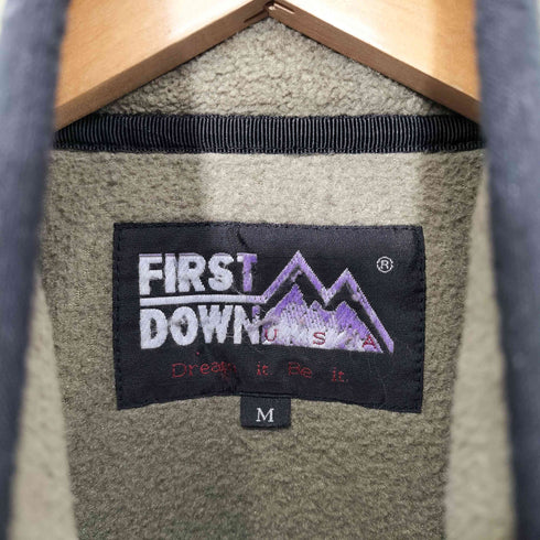 ファーストダウン FIRST DOWN ロゴ刺繍 フルジップ フリースジャケット メンズ import:M