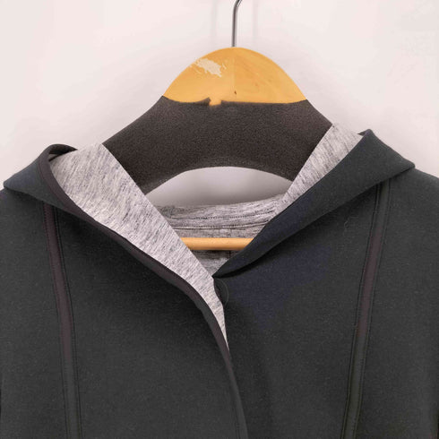 ルルレモン lululemon フーディージャケット レディース