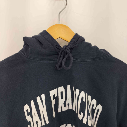 Brandy Melville SAN FARANCISCO CLIFORNIA 二段プリント プルオーバーパーカー メンズ
