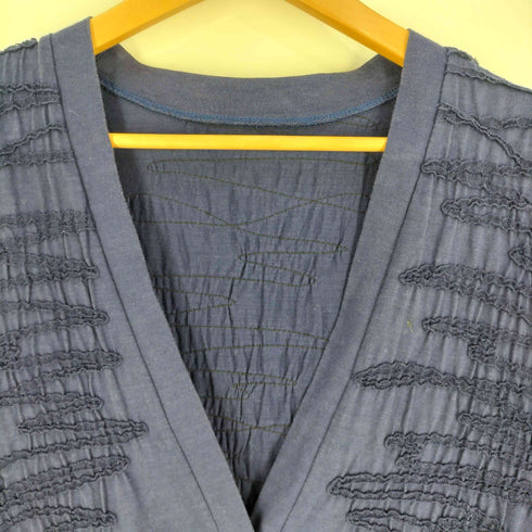 イッセイミヤケハート ISSEY MIYAKE HaaT Vネックシワ刺繍カーディガン レディース JPN:2