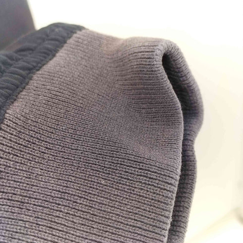 Signature フロント刺繍 Vネック ナイロン プルオーバー メンズ import:L