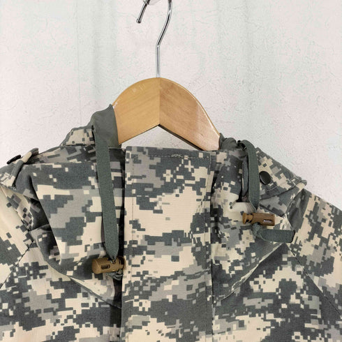 ユーエスアーミー U.S. ARMY ECWCS GEN2 PARKA デジタルカモ ジャケット メンズ MEDIUM REGULAR