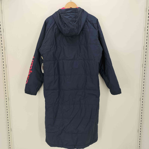 アンブロ UMBRO ロゴ 刺繍 中綿 パテッド ベンチ コート レディース import:L