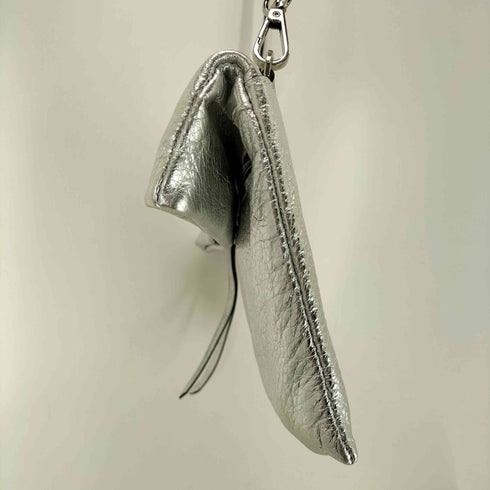 ジャンニキャリーニ GIANNI CHIARINI メタリックシルバー クラッチバッグ レディース