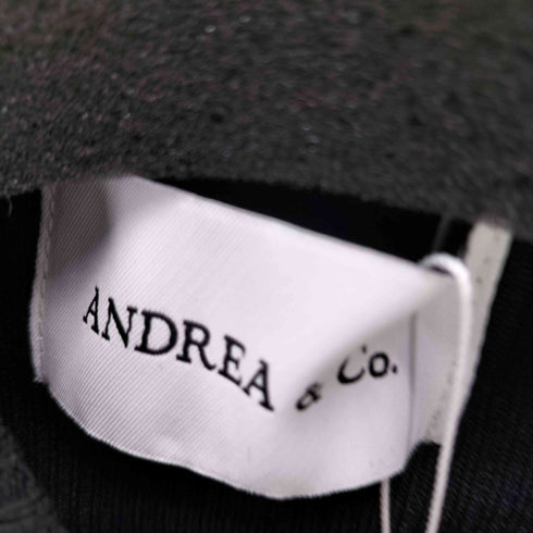 ANDREA&Co. ROSE DETAIL SLEEVE KNIT レディース FREE