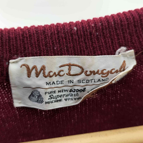 MacDougall スコットランド製 Vネック ウールニット ワッペン メンズ