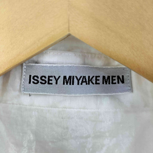 イッセイミヤケメン ISSEY MIYAKE MEN シアーボタンダウンシャツ メンズ