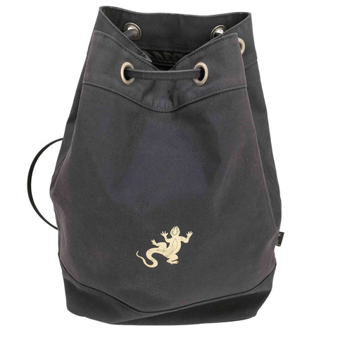 アニエスベー agnes b. トカゲ プリント ロゴ タブ バケツ 巾着 ショルダー バックパック メンズ