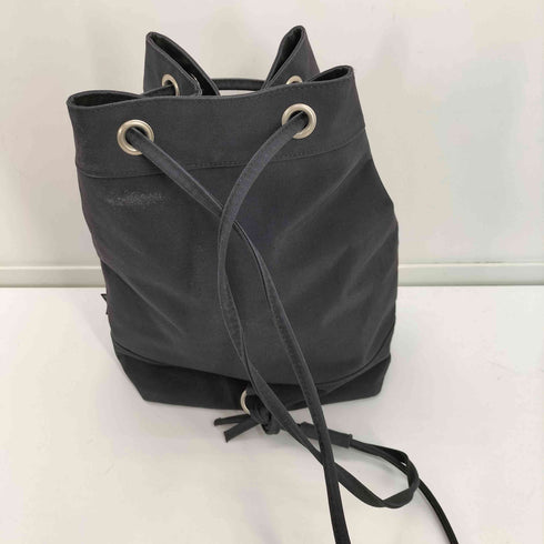 アニエスベー agnes b. トカゲ プリント ロゴ タブ バケツ 巾着 ショルダー バックパック メンズ