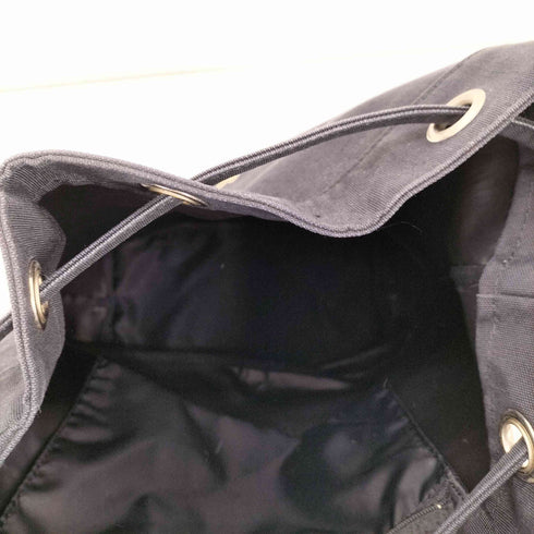 アニエスベー agnes b. トカゲ プリント ロゴ タブ バケツ 巾着 ショルダー バックパック メンズ