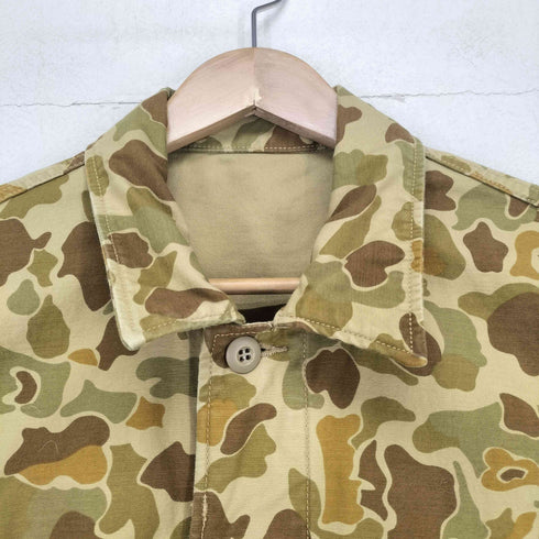 メゾンキツネ MAISON KITSUNE 比翼カモフラ柄ジャケット メンズ M
