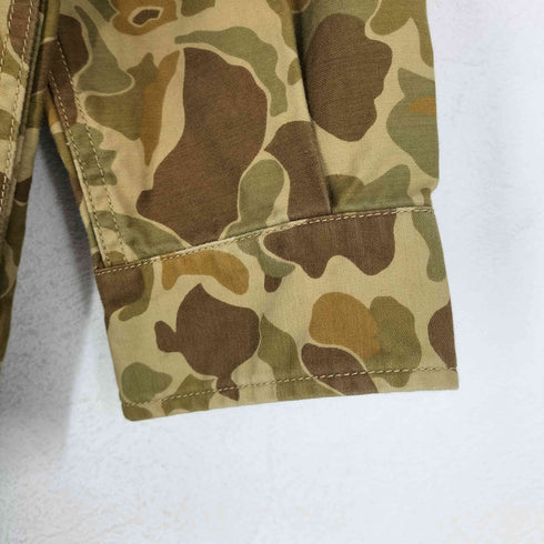 メゾンキツネ MAISON KITSUNE 比翼カモフラ柄ジャケット メンズ M
