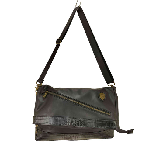 giulio label クロコ型押し レザーショルダーバッグ メンズ