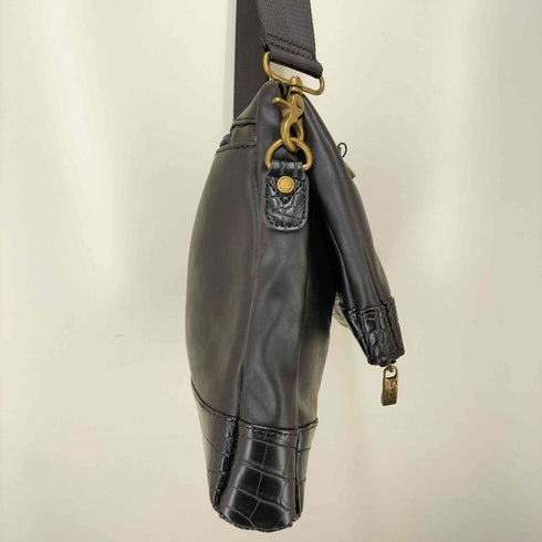 giulio label クロコ型押し レザーショルダーバッグ メンズ