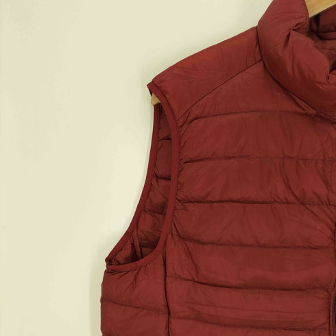 ユニクロ UNIQLO ウルトラライトダウン ベスト パッカブル 収納可 メンズ JPN:XL