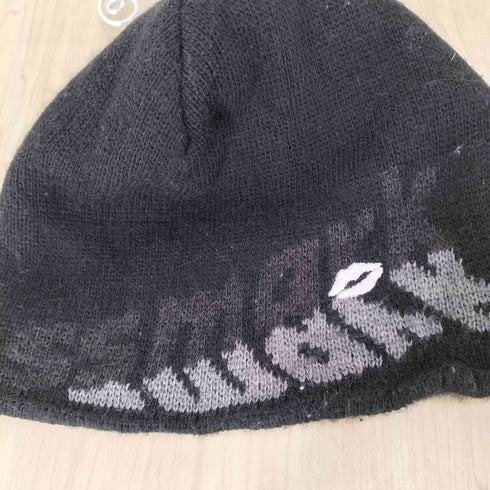 キスマーク刺繍ビーニー Y2K レディース