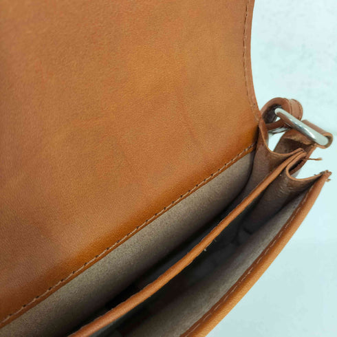 Florence イタリア製 レザーショルダーバッグ レディース