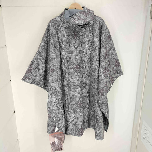 ホワイトマウンテニアリング WHITE MOUNTAINEERING ペイズリー レインポンチョ メンズ