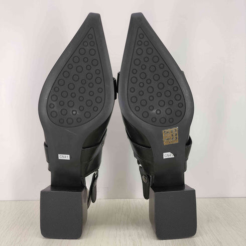 ベルテッド ポインテッドトゥミュール メンズ