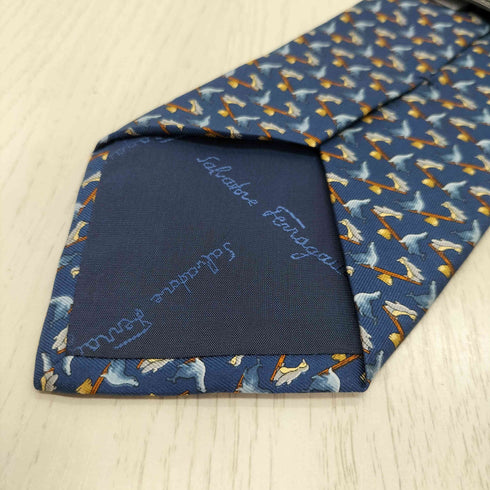 サルヴァトーレフェラガモ Salvatore Ferragamo 総柄 ネクタイ メンズ