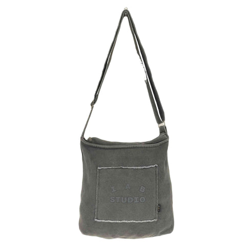 IAB STUDIO 裏地フリースショルダーバッグ import レディース