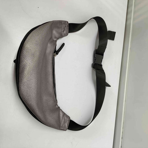 N NUMBER COMMON BASE シボ革 レザー バイカラー ボディバッグ メンズ