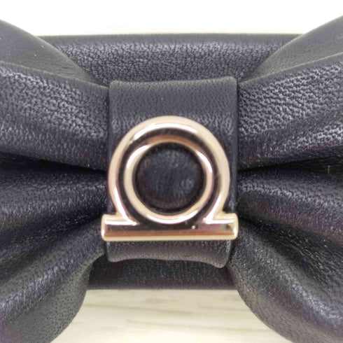 サルヴァトーレフェラガモ Salvatore Ferragamo 本革 リボンデザイン バレッタ レディース