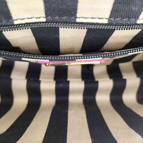 ルルギネス LULU GUINNESS エナメルショルダーバック レディース