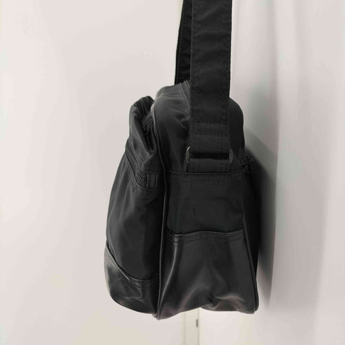 イザック Y’saccs POUR HOMME レザー 切り替え ナイロン ショルダー バッグ メンズ