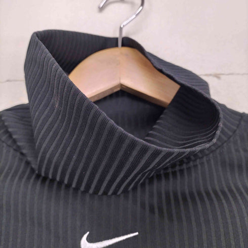 ナイキ NIKE SLIM FIT スウォッシュ刺繍ハイネックトップス レディース S
