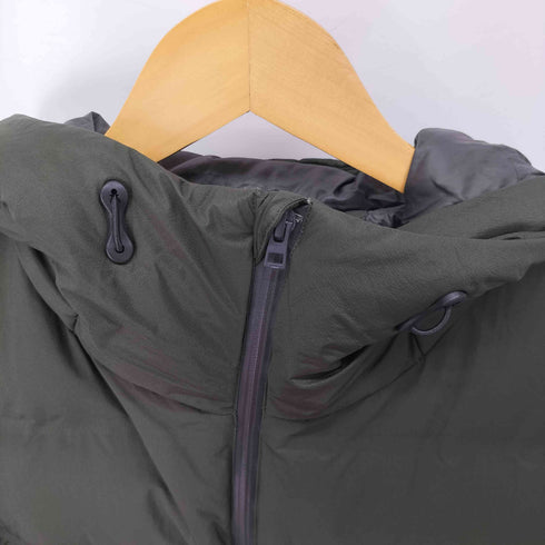 ユニクロ UNIQLO シームレスダウンパーカ メンズ JPN:M