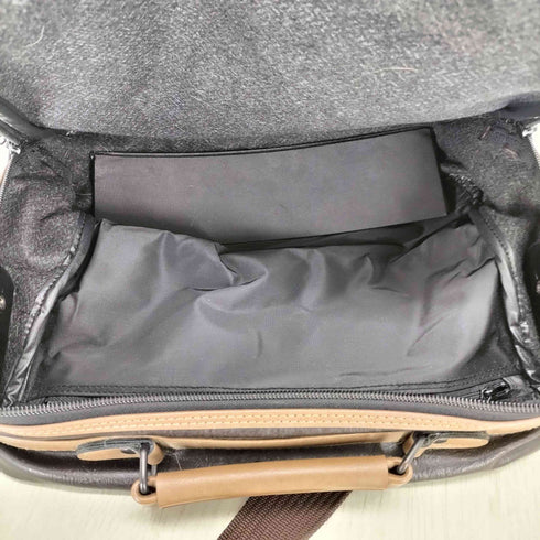 レザーショルダーバッグ メンズ