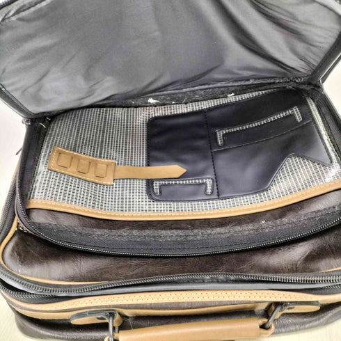 レザーショルダーバッグ メンズ