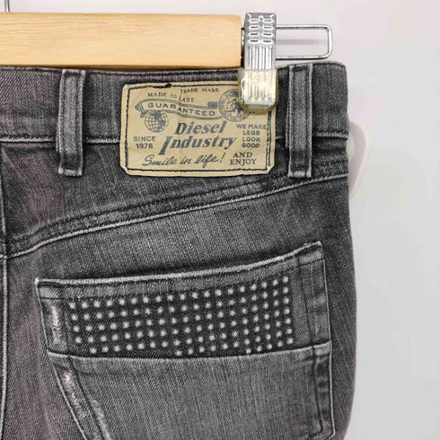 ディーゼル DIESEL ダメージ加工 ボタンフライ デニム ショーツ Y2K レディース W24