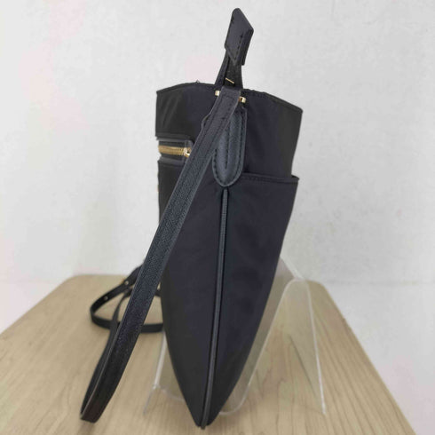 マイケルコース Michael Kors ケルシーラージナイロンクロスボディバッグ レディース