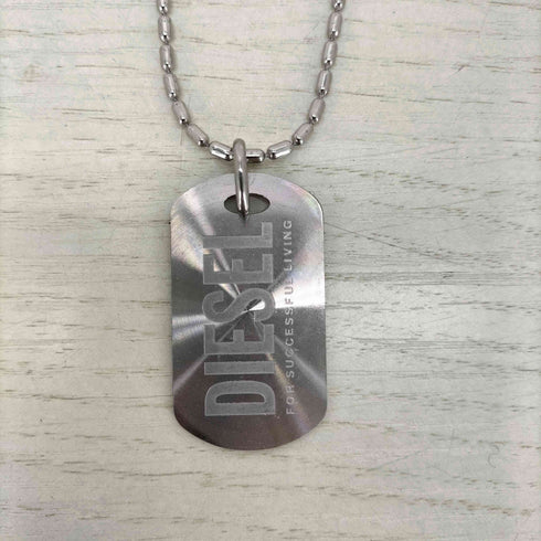 ディーゼル DIESEL ドッグタグロゴネックレス メンズ