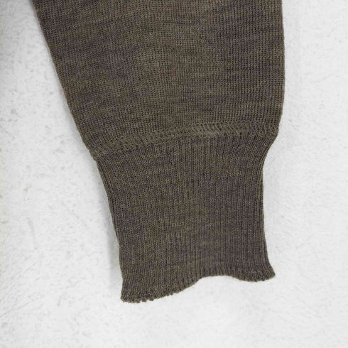 オールダービーニットウェア Oldderby Knitwear 前Vガゼット ウール クルーネックニット メンズ JPN:M