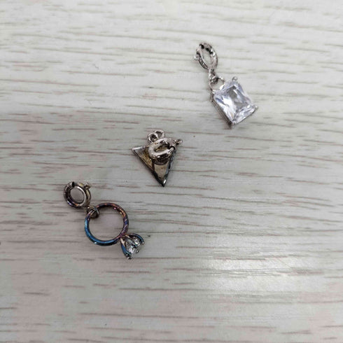 ゲス GUESS 925 STERLING SILVER マルチチャーム ブレスレット レディース FREE